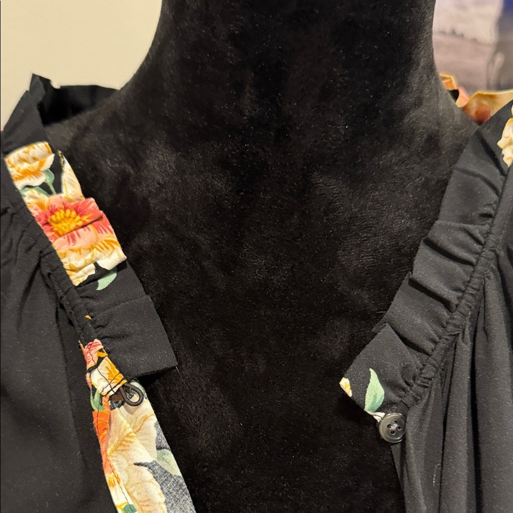 LOFT Black Dress with Floral Design - Picture 5 of 6